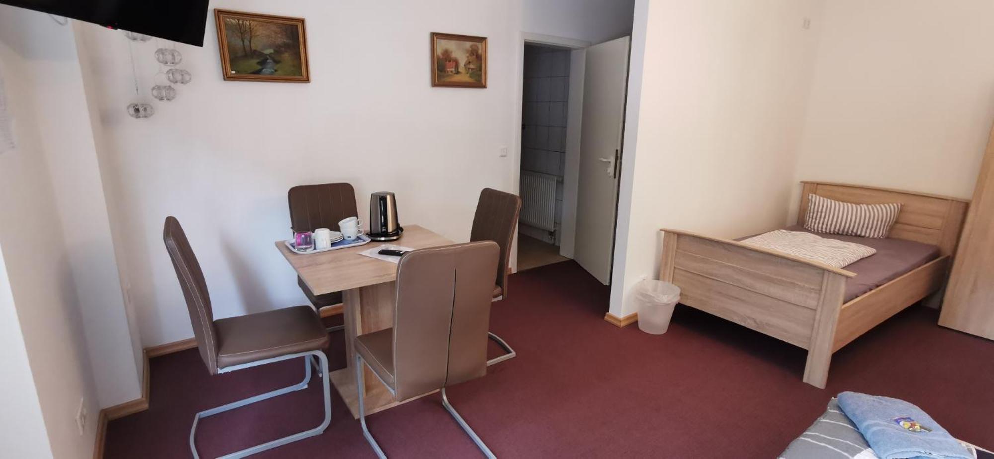 Pension Hochheimer Schlösschen Erfurt Exterior foto